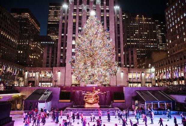 Rockefeller Center Christmas tree lights up in New York City