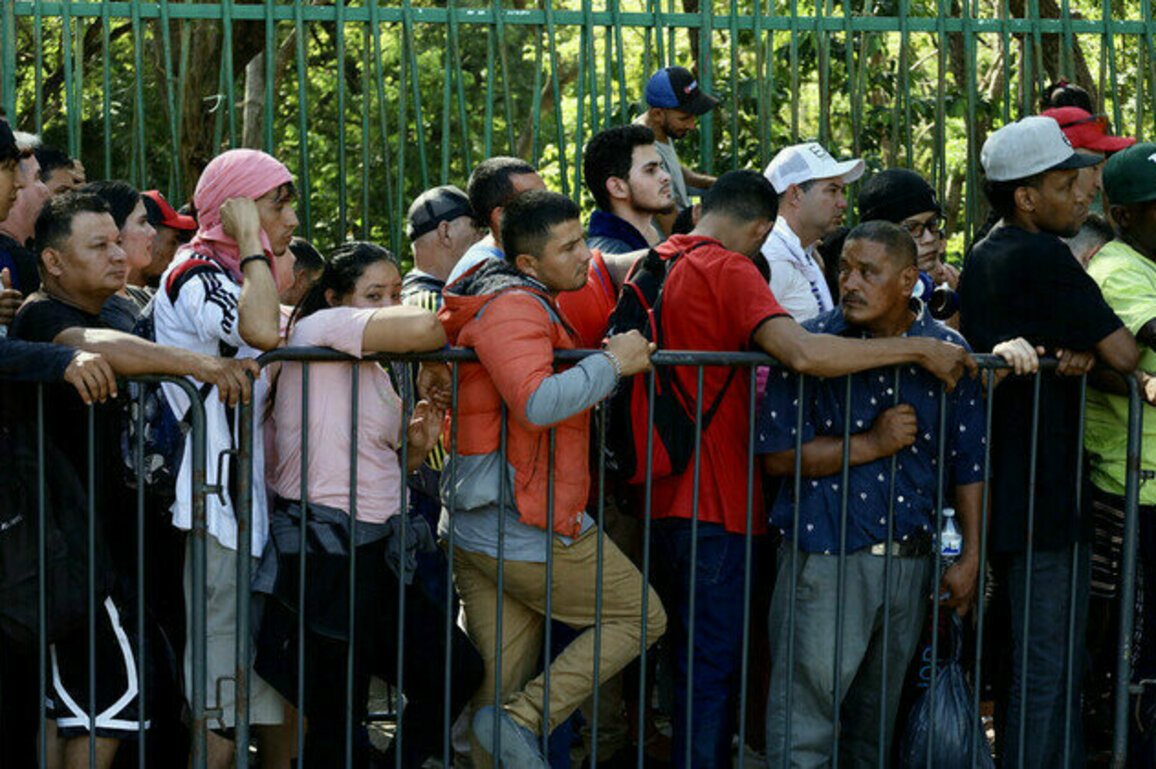 Trump orders largest mass deportation in history