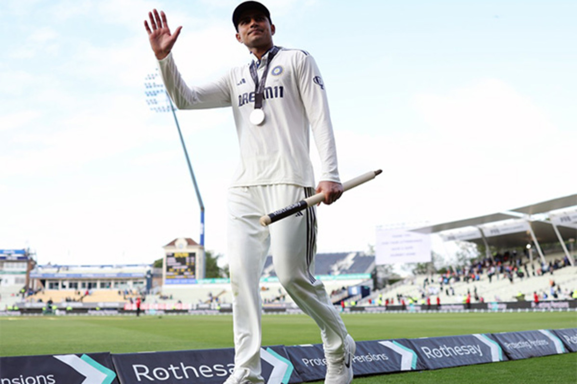 Gill has been thrown into deep end as captain: Manjrekar decodes India's shambolic outing in Manchester