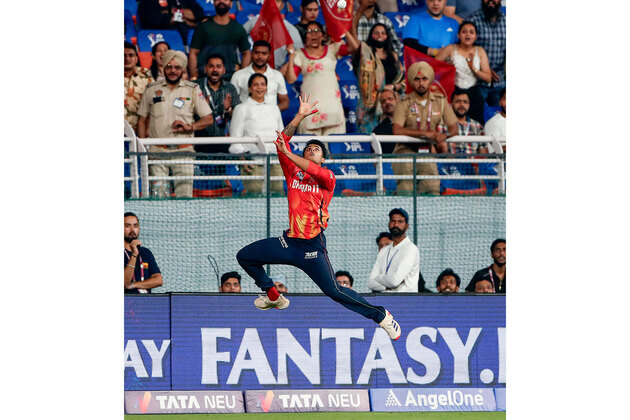 PBKS' Shedge speaks on conversations with Dhoni on 'finisher' role