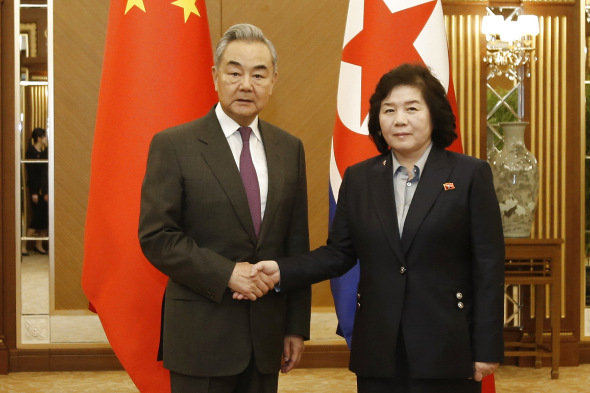 DPRK-PYONGYANG-WANG YI-FM-TALKS