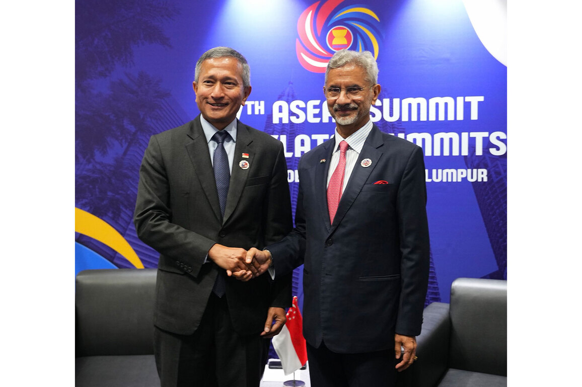 EAM Jaishankar meets Singapore FM Balakrishnan, discusses global scenario, bilateral cooperation