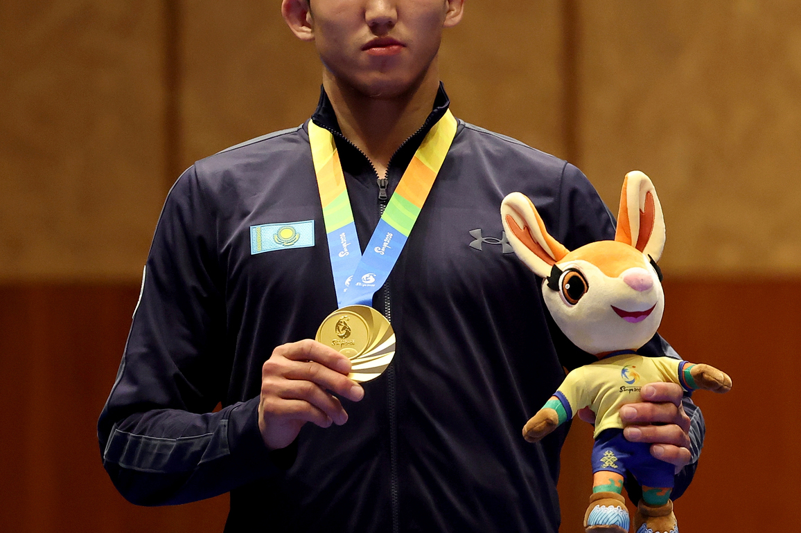 9(SP)CHINA-HAINAN-SANYA-ASIAN BEACH GAMES-JIU JITSU-MEN'S -69KG-AWARDING CEREMONY(CN)