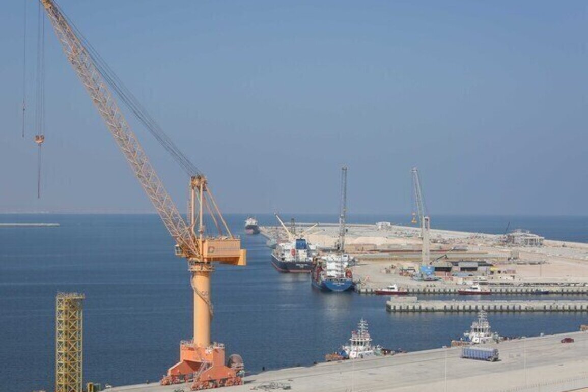 Drones target fuel tanks at Oman's Duqm Port