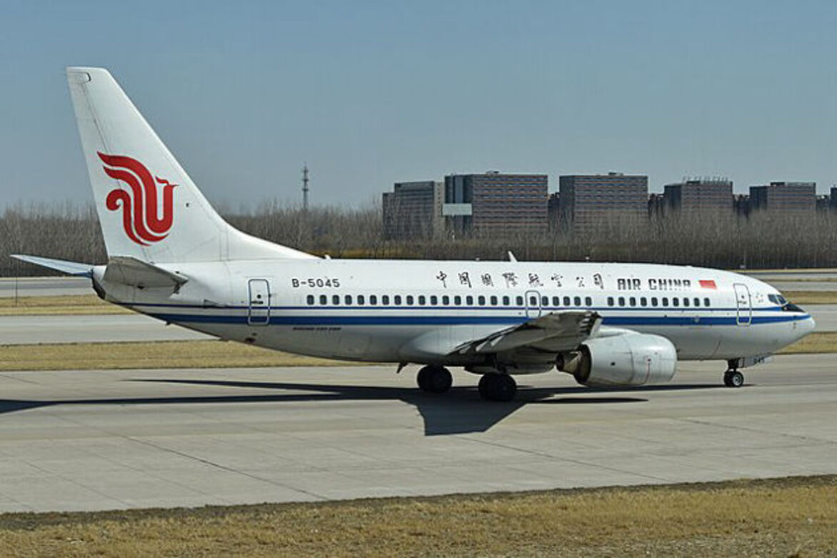 US seeks to curb China’s flight access amid growing trade tensions
