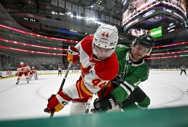 Stars net OT winner to complete comeback over Flames