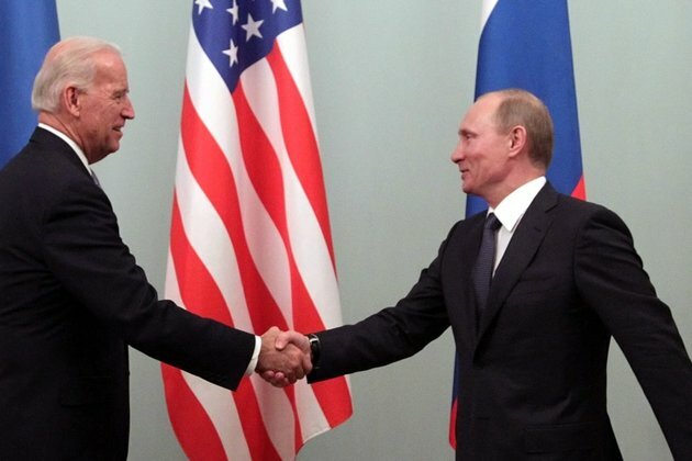 The Week In Russia: Summit Signals And Election Extremes