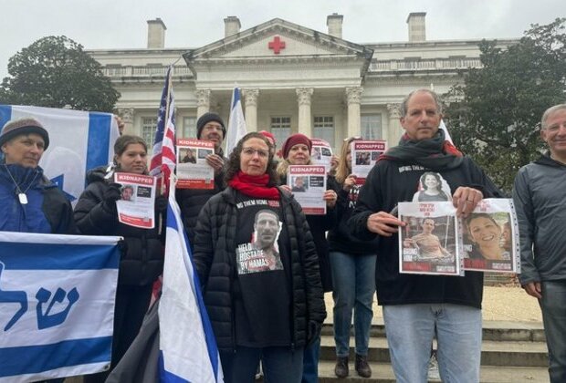 Families of Israeli hostages outside Red Cross DC plead for release, draw parallels to victims of 26/11 Mumbai terror attack