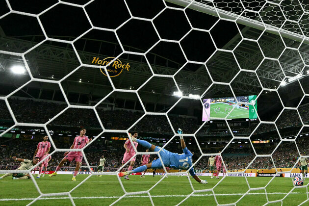 Palmeiras salvage draw with Inter Miami as both advance to Club World Cup last 16