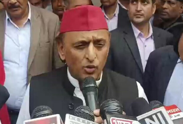 "They think by suspension they can put a rein on truth ?" Akhilesh Yadav questions Abu Azmi's suspension