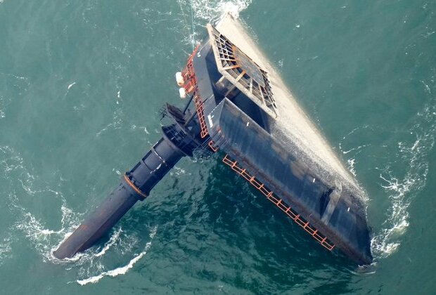 US Says Capsized Vessel Never Received Weather Warning