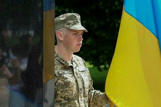 Ukrainian draft officers ordered to capture 12 men a day  MP