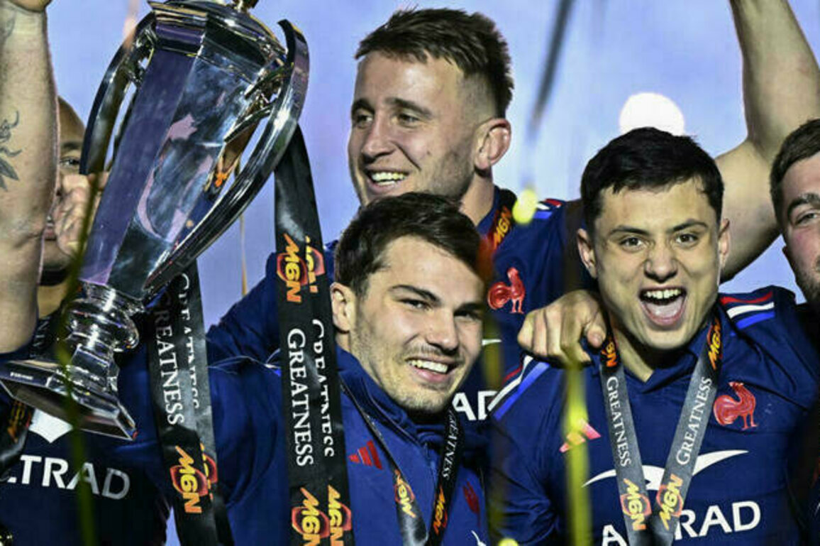 Record-breaking France defeat Scotland to claim Six Nations title