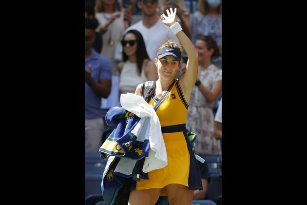 Belinda Bencic rolls into quarterfinals at Ostrava