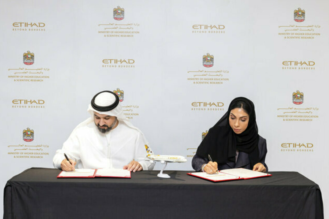 Ministry of Higher Education, Etihad Airways to support National Scholarship Programme
