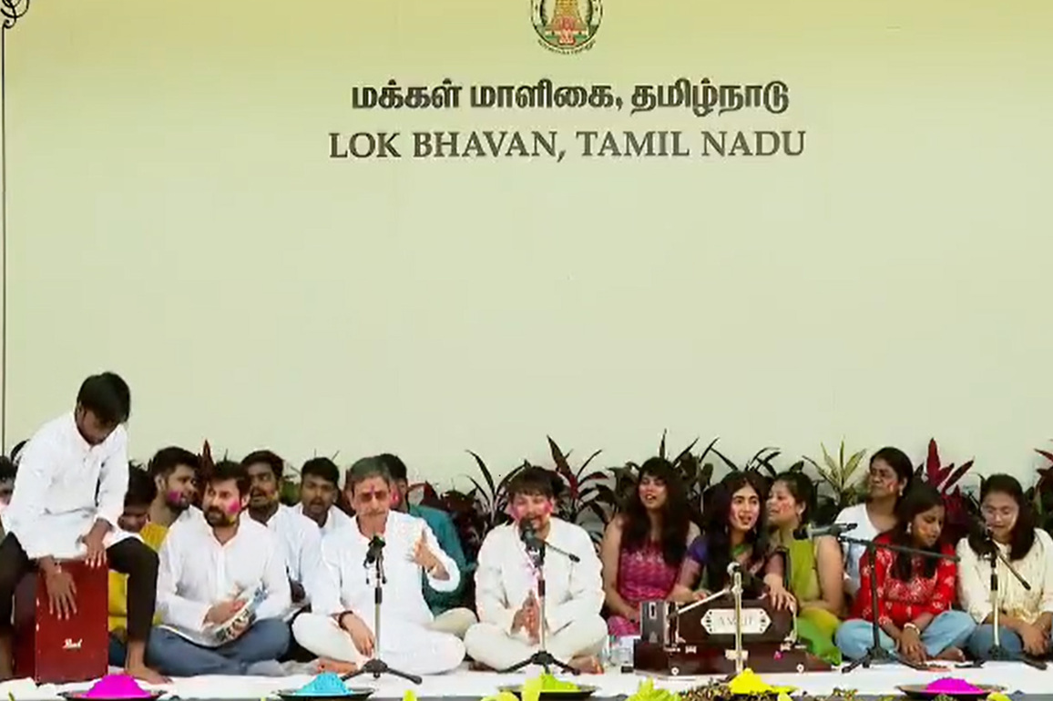 TN Governor RN Ravi celebrates Holi with IIT Madras students