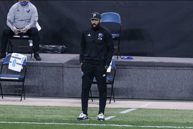 Report: Thierry Henry interested in USMNT opening