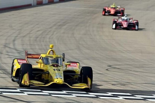 Alex Palou takes checkers at rain-delayed Music City Grand Prix