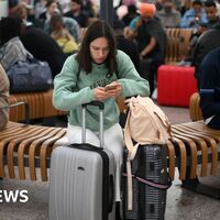 Passengers urged to check flights after air traffic control issue