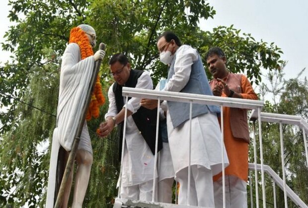 Uttarakhand CM pays tribute to Mahatma Gandhi on his birth anniversary