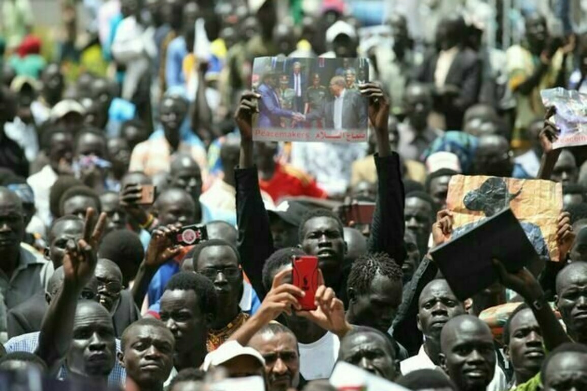 South Sudan on the brink of civil war: bold action from the international community is needed