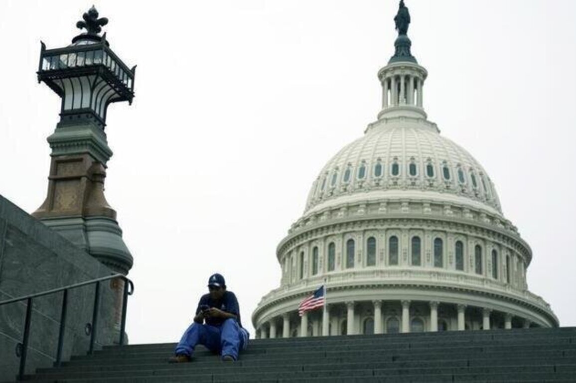Senate Republicans block bid to limit Trumps war powers on Venezuela