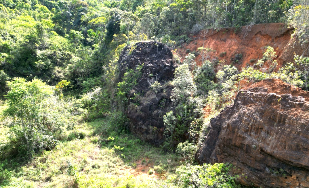 Área do depósito Portão do projeto de manganês Dom Silvério