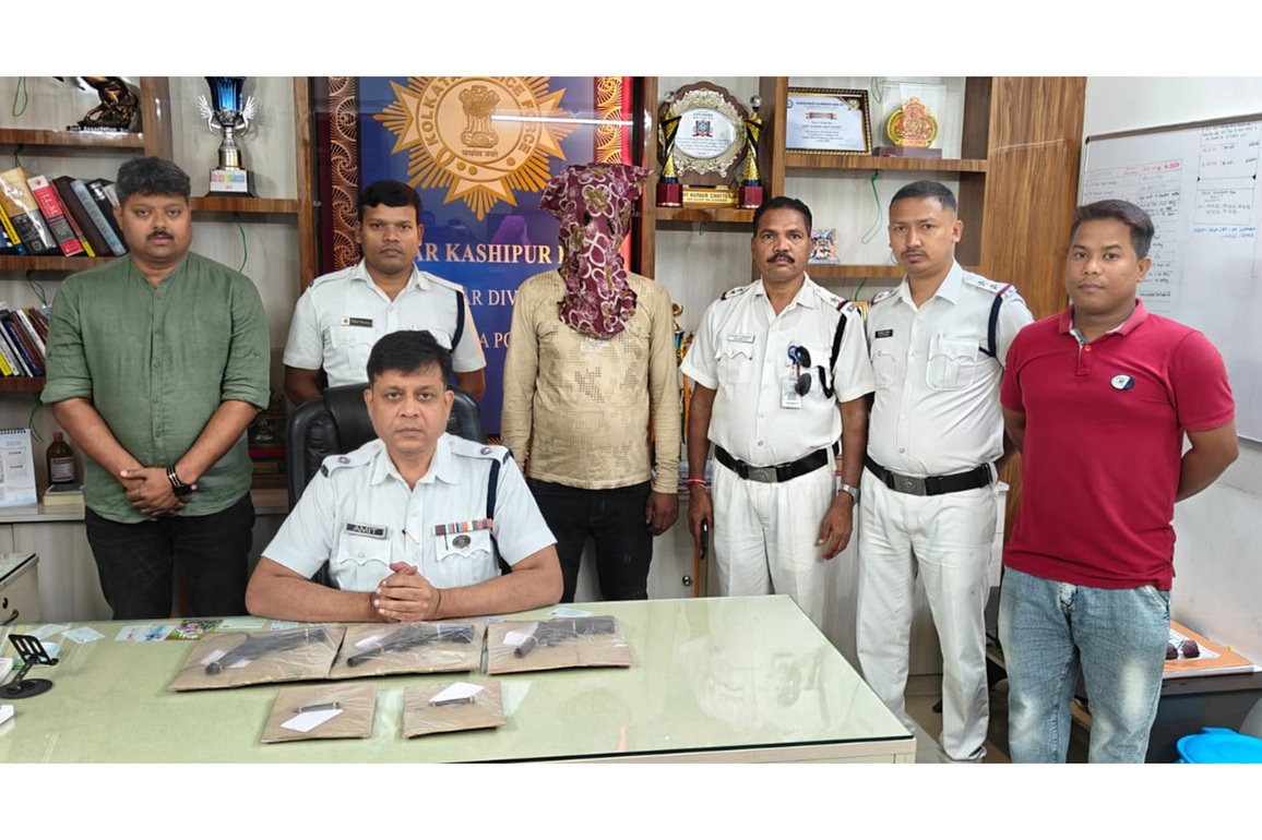 Kolkata: Arms dealer arrested in Police raid; Firearms and Cartridges recovered