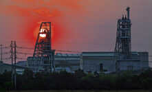 Lonmin is hoping its continual cost cutting focus will lead to a profit in the current quarter 