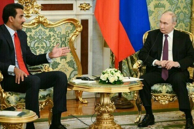 Putin and Qatari emir discuss crises in Gaza and Syria