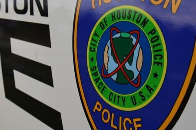 Houston Police Department logs highest officer headcount in 20 years following $1B in raises