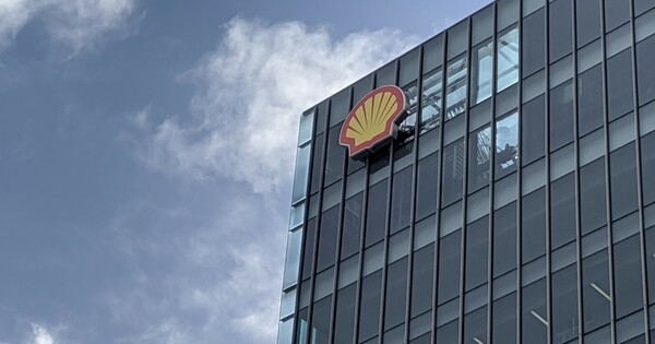 Shell Energy Newsletter Shell commits up to US$15bn for low-carbon energy push by 2025