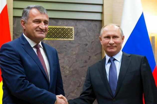 Georgia&#039;s Breakaway South Ossetia Sets Vote to Join Russia