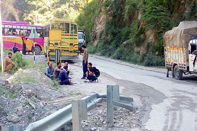 Himachal steps up toll, entry fee reforms to boost revenue post-RDG; Dy CM Mukesh Agnihotri urges PM's support