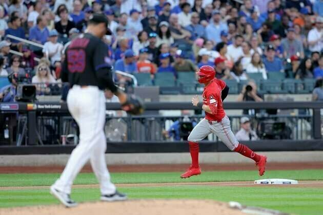 Austin Hays' two homers power Reds past Mets