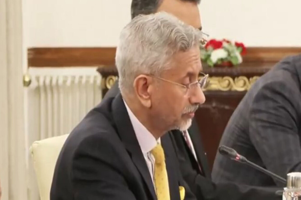 'Essential we sustain strong momentum in ties, deliver tangible outcomes...': EAM during meet with Australian FM Wong