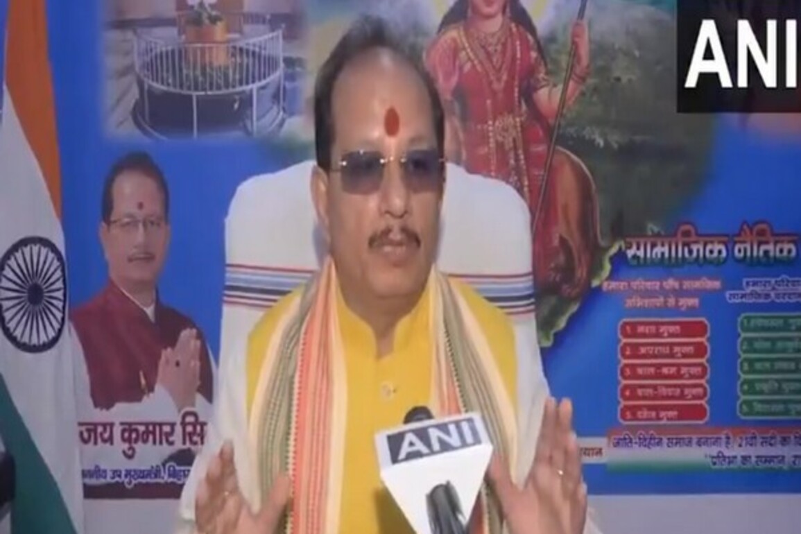 "Will benefit over 1.86 crore domestic consumers" Bihar DyCM Vijay Sinha on 125 units of free electricity