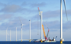 'Clown car economics': Reform rows back on threat to 'strike down' clean power contracts