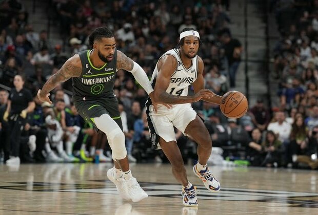 Despite short bench, Spurs land another win over Timberwolves