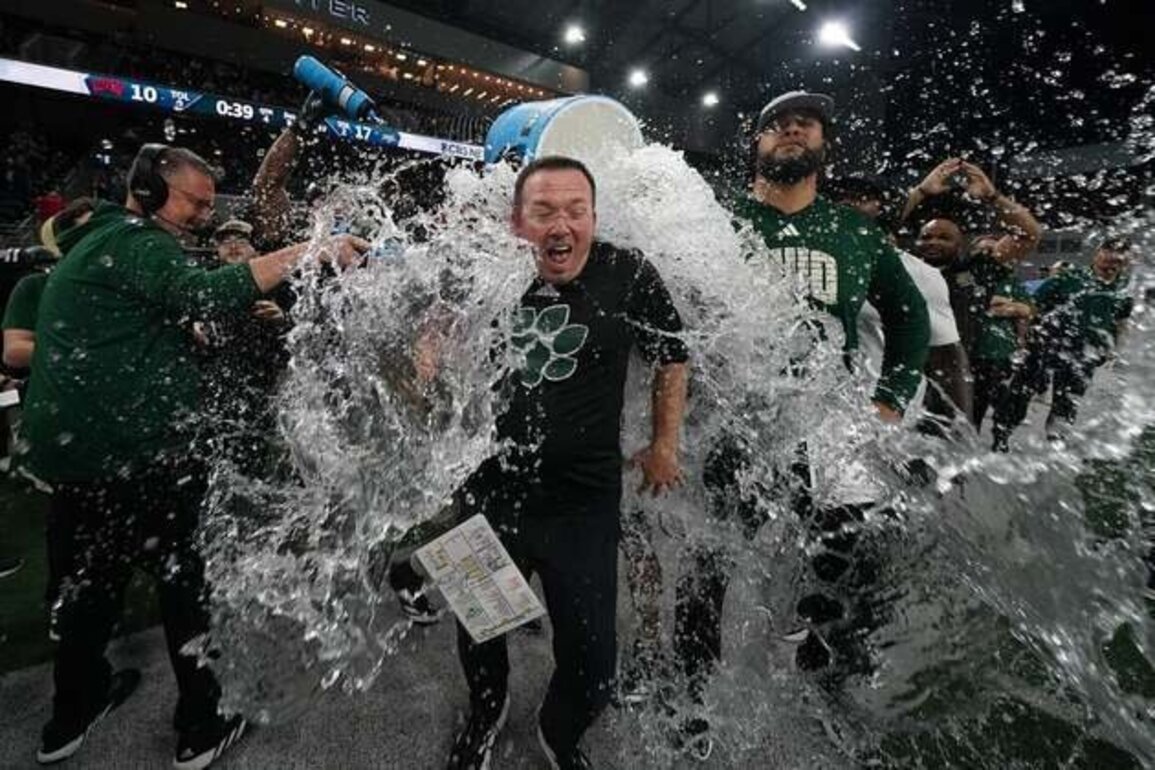 Ohio promotes DC John Hauser to head coach