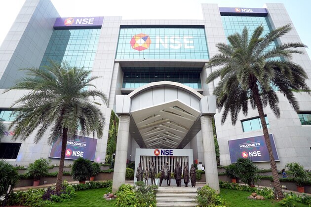 Indian markets open lower despite 7.8% GDP growth amid weak global cues, high crude prices