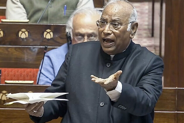 "Your growth model caters only to select capitalists": Mallikarjun Kharge slams BJP over wealth inequality