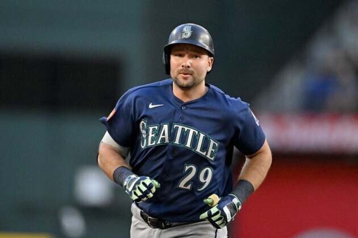 After string of 1-run losses, M's determined to snap slump in clash vs. Rangers