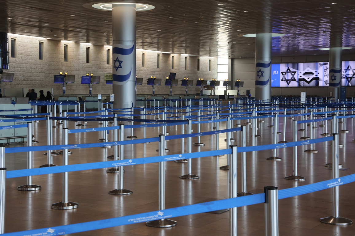 ISRAEL-TEL AVIV-AIRSPACE CLOSED-AIRPORT VIEWS