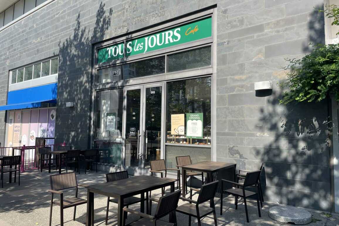 Tous les Jours French and Asian style bakery opens in Pentagon City
