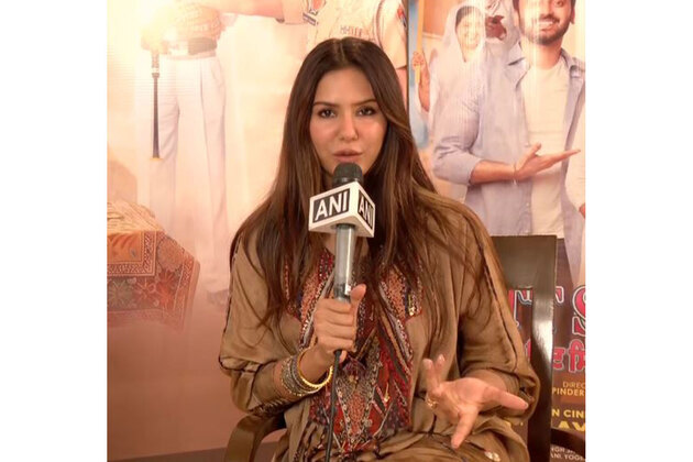 "People had a lot of doubt...": Sonam Bajwa gets candid about her Bollywood debut