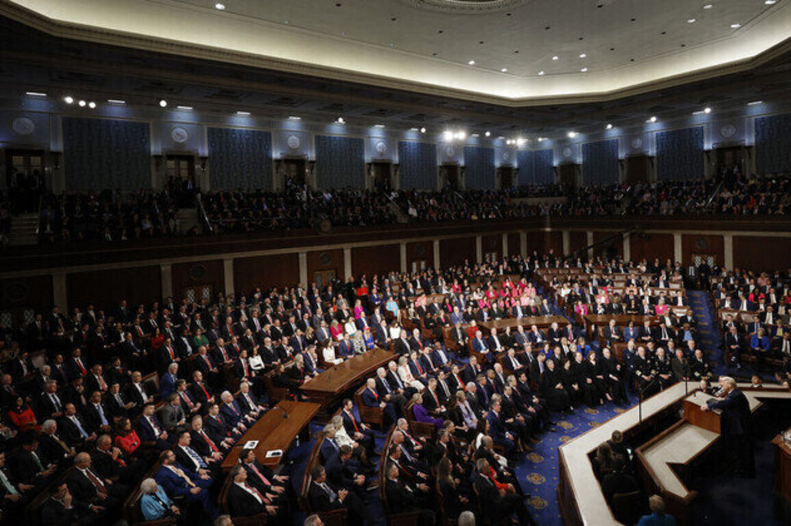 Trump delivers State of the Union address 