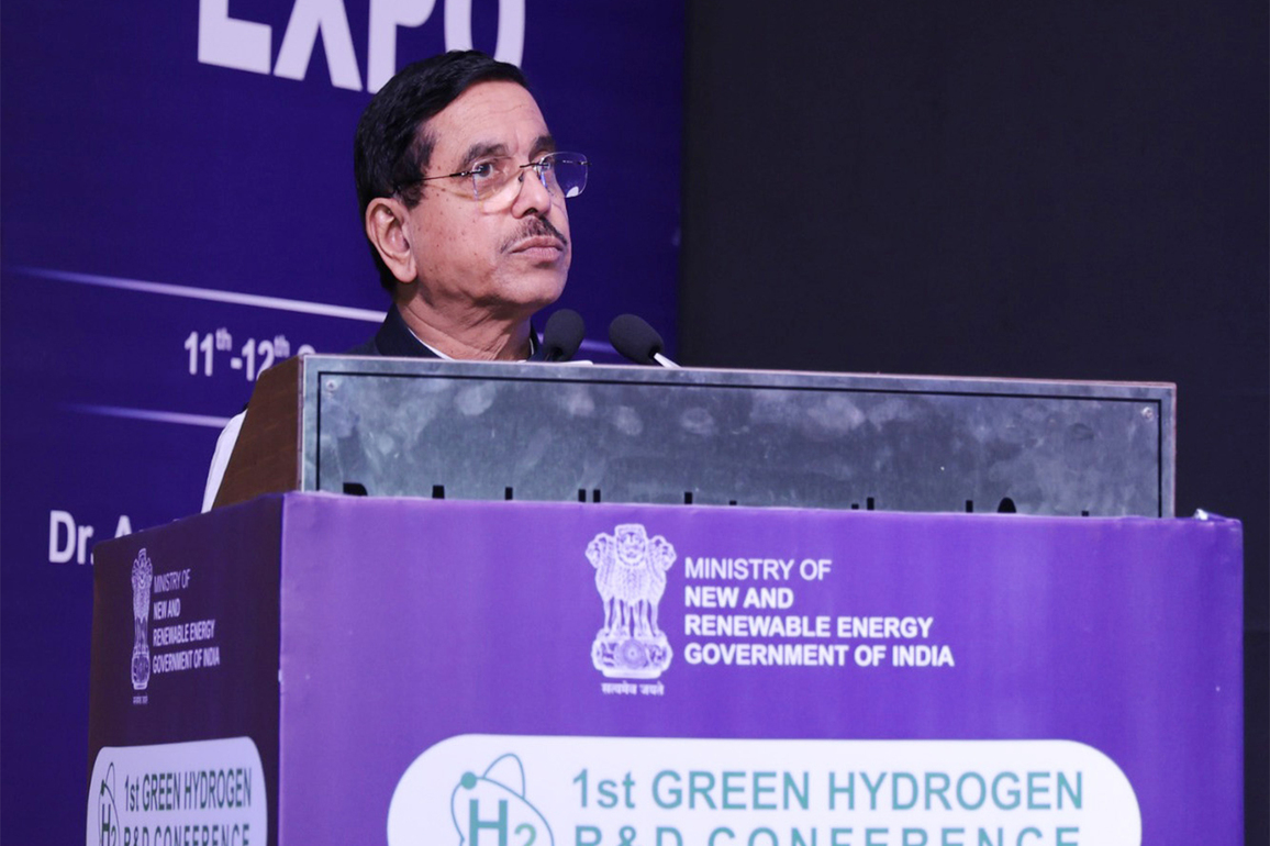 Union Minister Pralhad Joshi inaugurates 1st Green Hydrogen R&D Conference; launches Rs 100 crore Call for Proposals for Start-ups