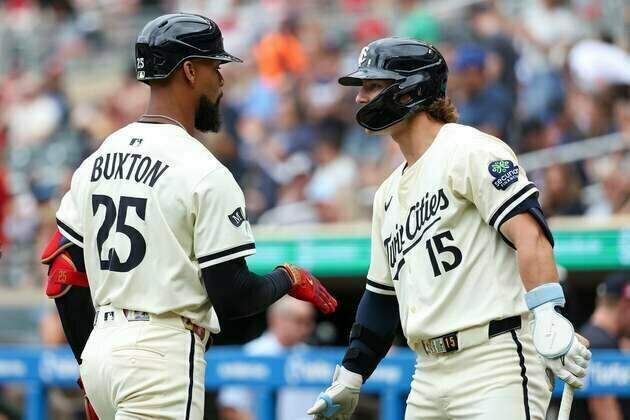 Twins avoid home sweep by blasting Tigers