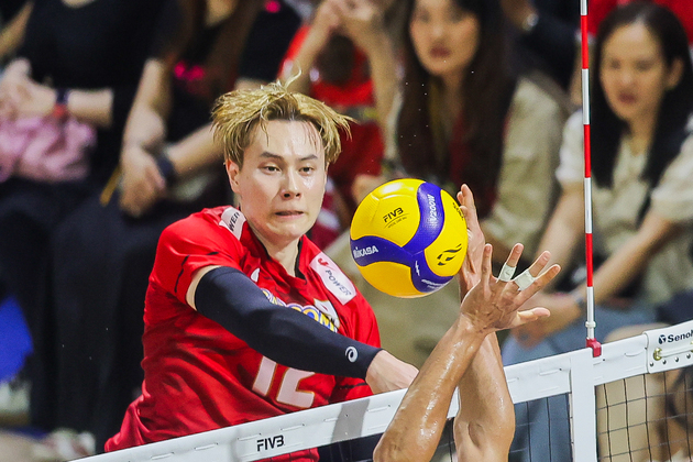 (SP)THE PHILIPPINES-QUEZON CITY-VOLLEYBALL-FIVB MEN'S WORLD CHAMPIONSHIP 2025-JPN VS LBA